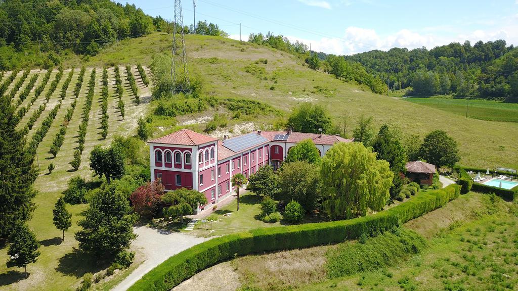 Agriturismo Tenuta Polledro Asti Bagian luar foto