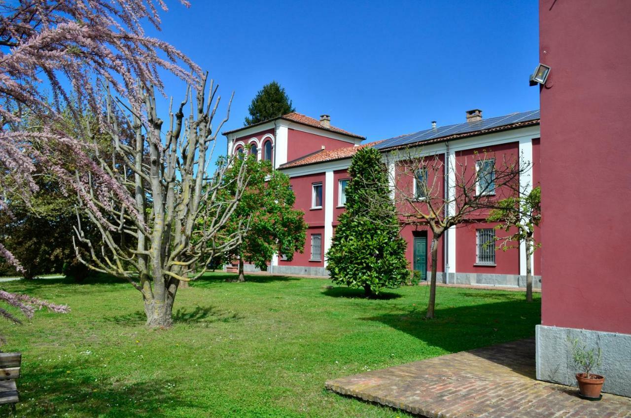 Agriturismo Tenuta Polledro Asti Bagian luar foto